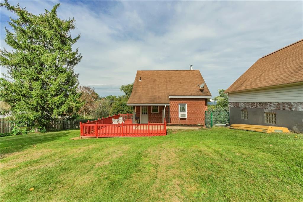 2029 Ridge Road McKeesport, PA 15135 - Photo 4 of 25 Gallery Image 4