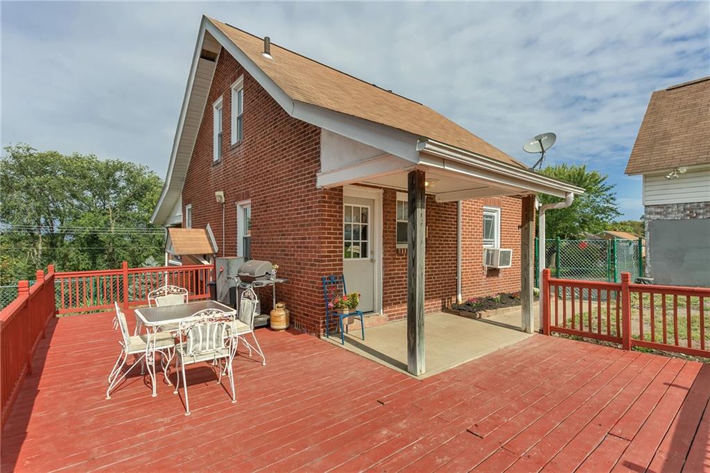 2029 Ridge Road McKeesport, PA 15135 - Photo 7 of 25 Gallery Image 7