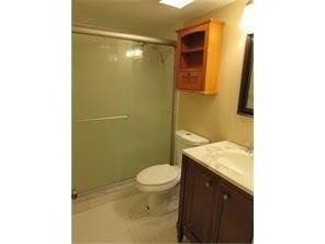 140 Northwest 70th Street, Unit 1020 Boca Raton, FL 33487 - Photo 5 of 12 Master Bathroom