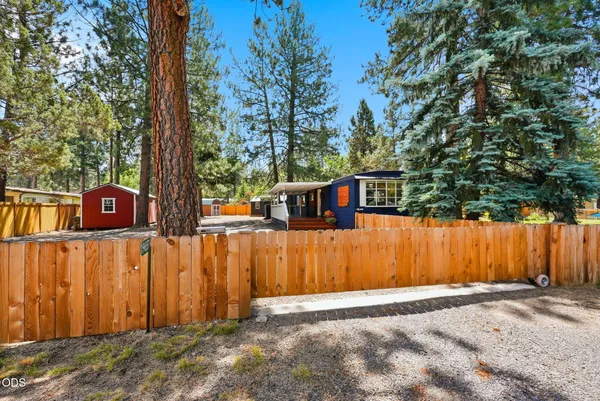 $469,999 | 19657 Hiller Drive, Bend, OR 97702