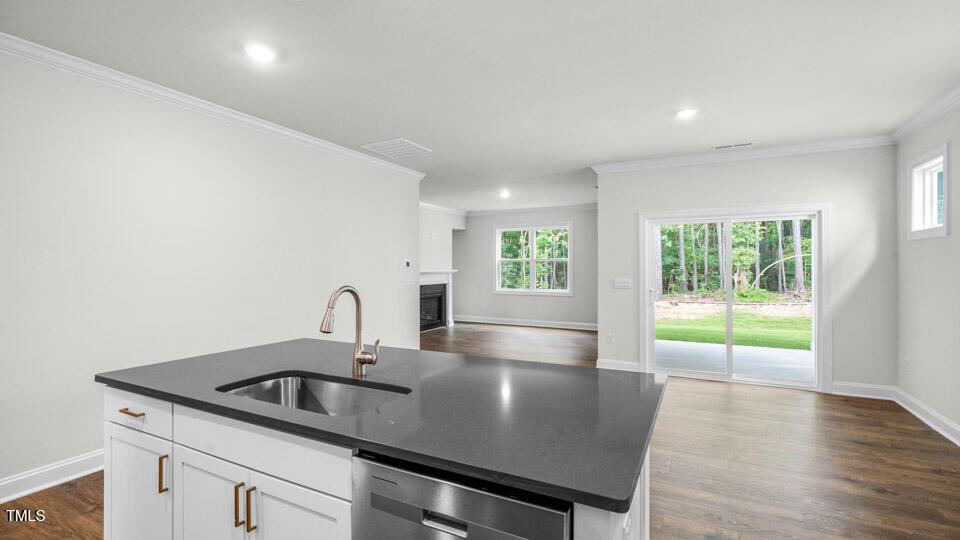 7573 Percussion Drive Apex, NC 27539 - Photo 10 of 39 Kitchen