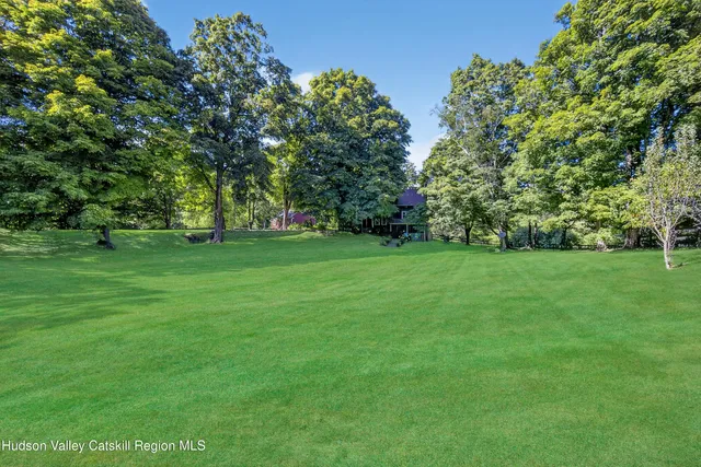 $725,000 | 146 Forest Drive, Hyde Park, NY 12538