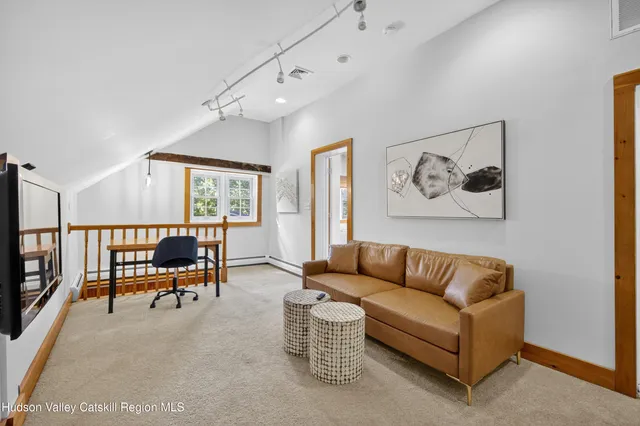 $725,000 | 146 Forest Drive, Hyde Park, NY 12538