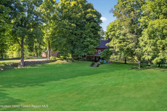 $725,000 | 146 Forest Drive, Hyde Park, NY 12538