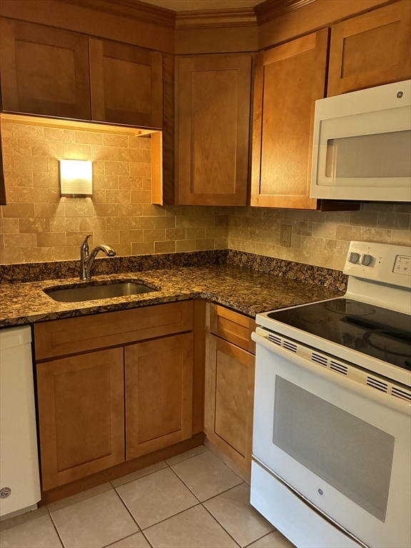 53 Swanson Court, Unit 36C Boxborough, MA 01719 - Photo 10 of 17