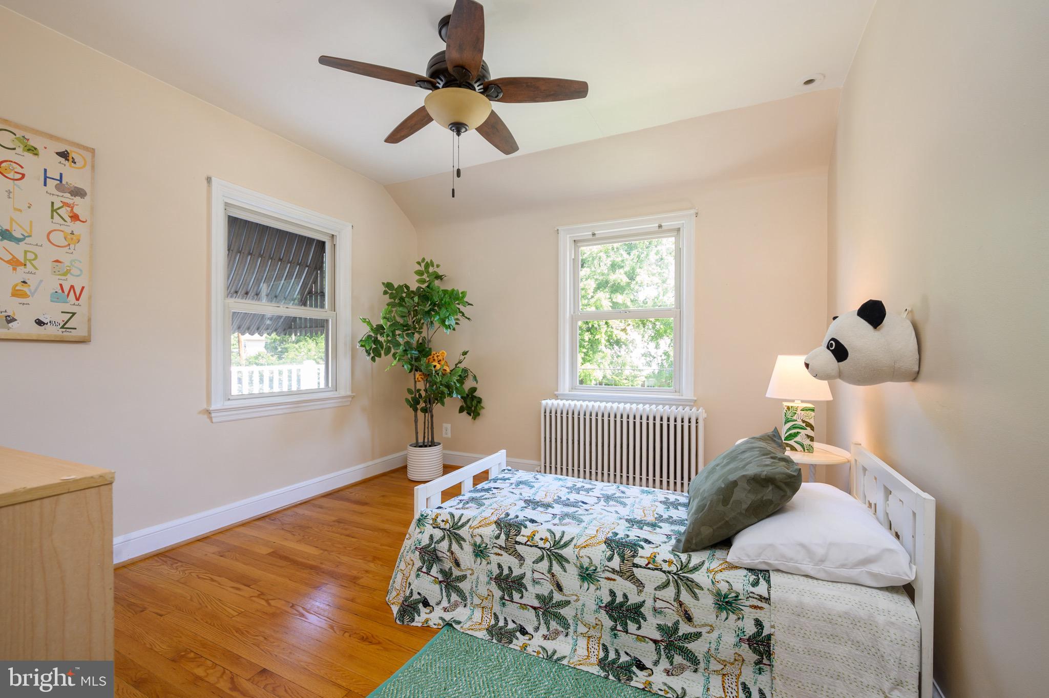 18 West Braddock Road Alexandria, VA 22301 - Photo 32 of 49 Bedroom