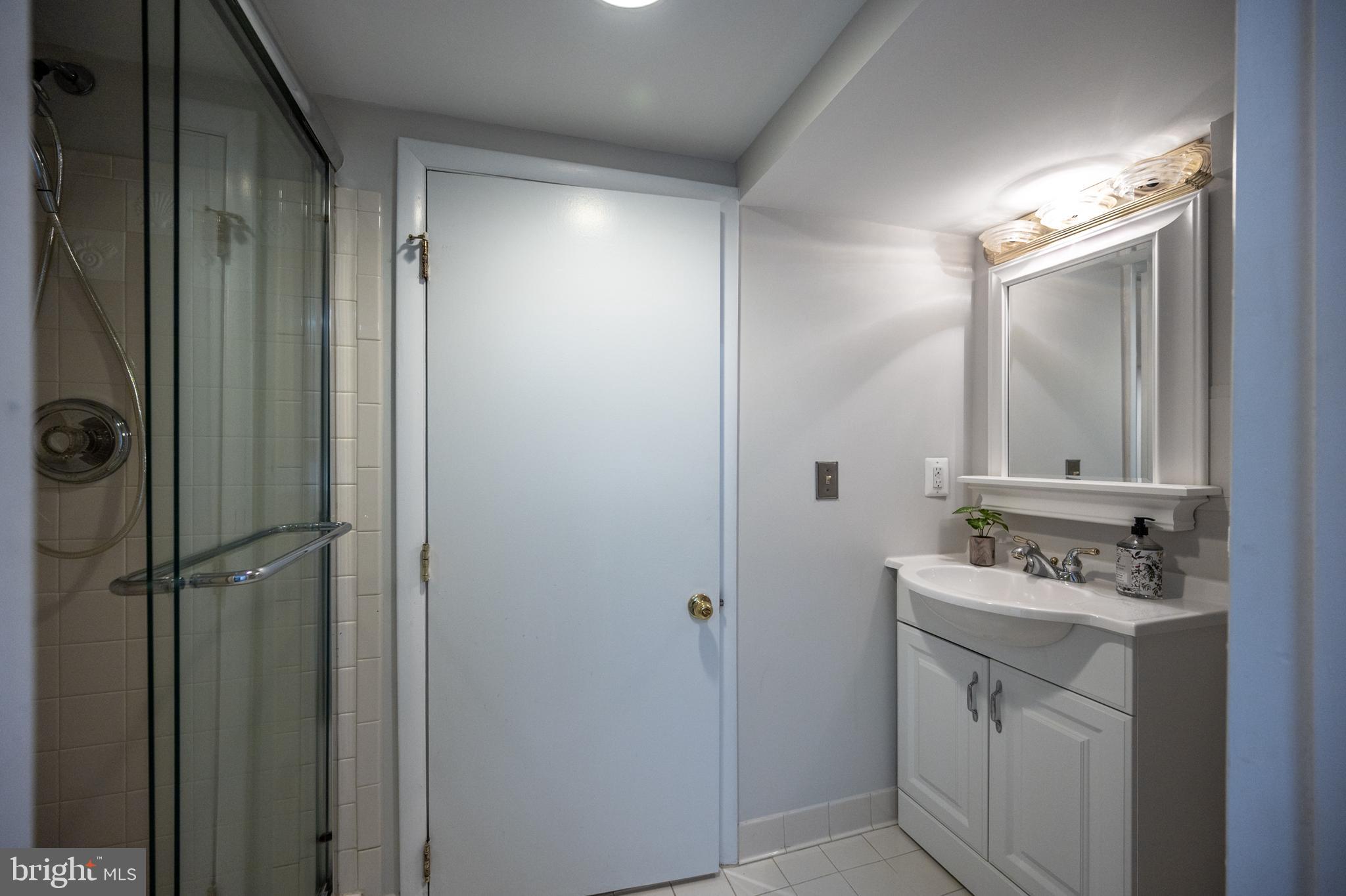 18 West Braddock Road Alexandria, VA 22301 - Photo 40 of 49 Full Bathroom with walk-in shower