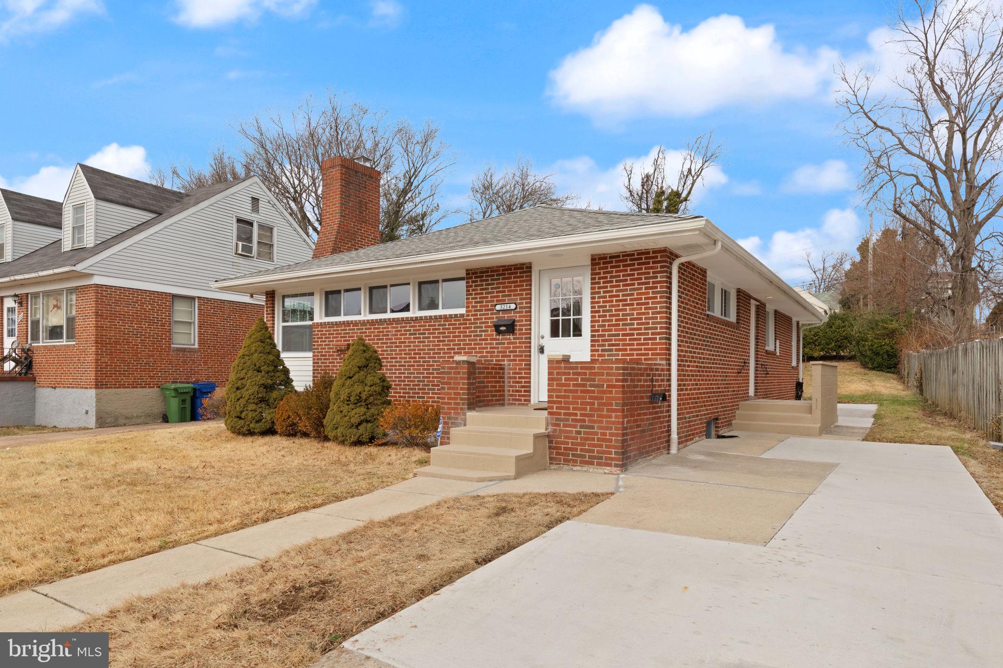 3214 Woodring Avenue Baltimore, MD 21234 - Photo 3 of 30