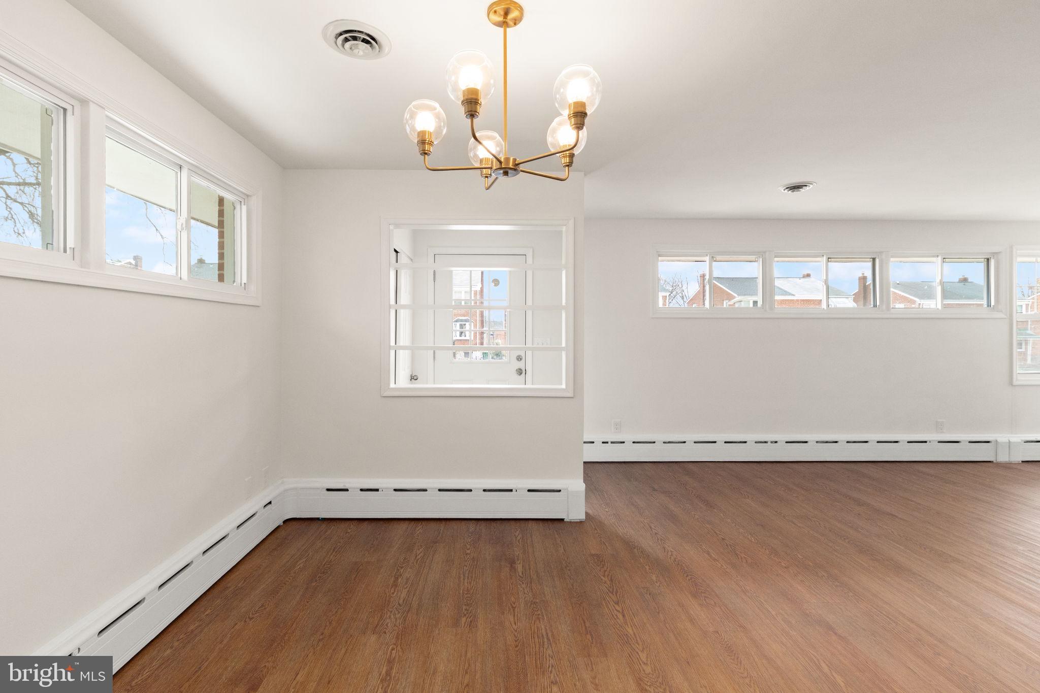 3214 Woodring Avenue Baltimore, MD 21234 - Photo 5 of 30