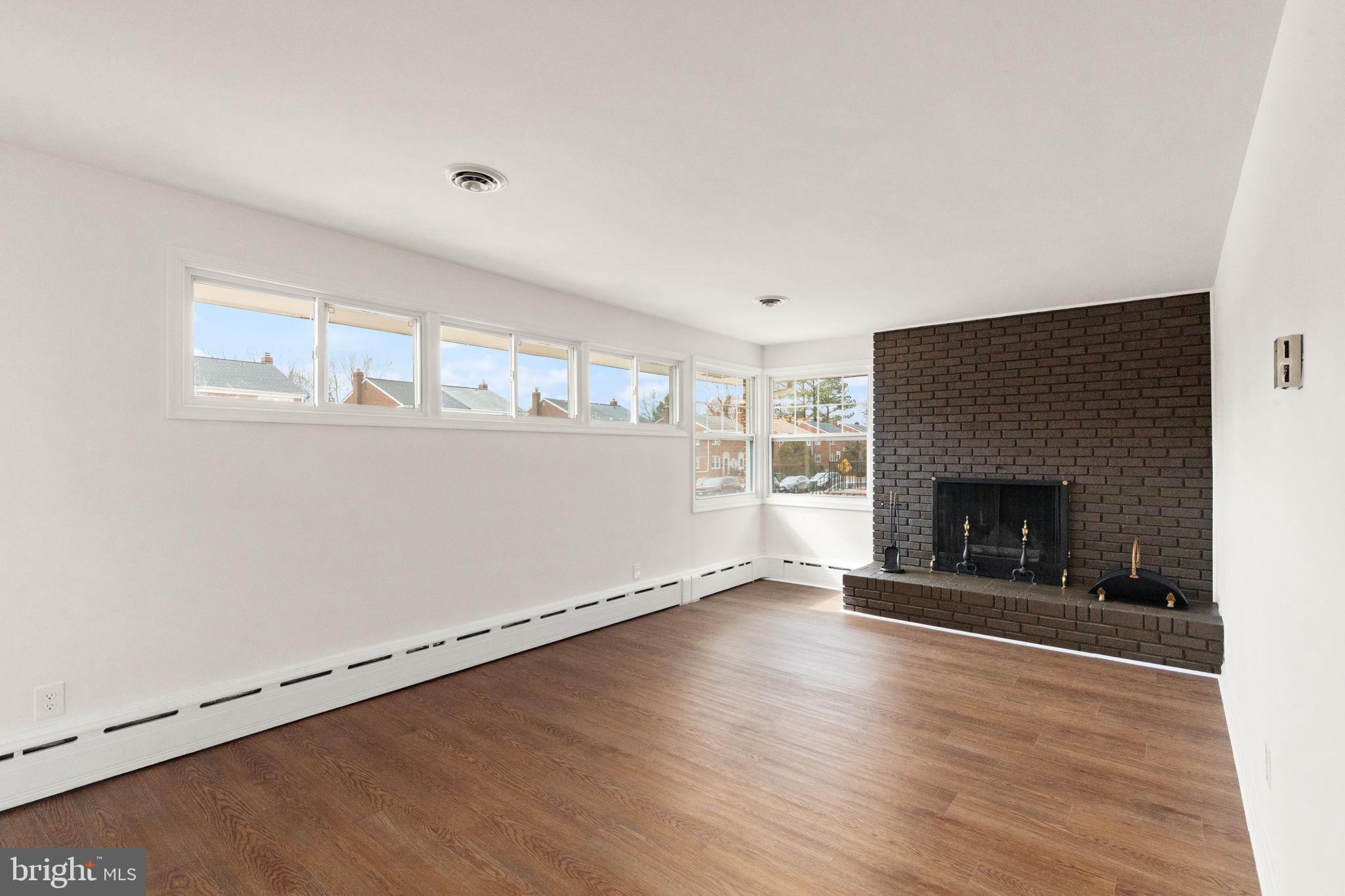 3214 Woodring Avenue Baltimore, MD 21234 - Photo 9 of 30