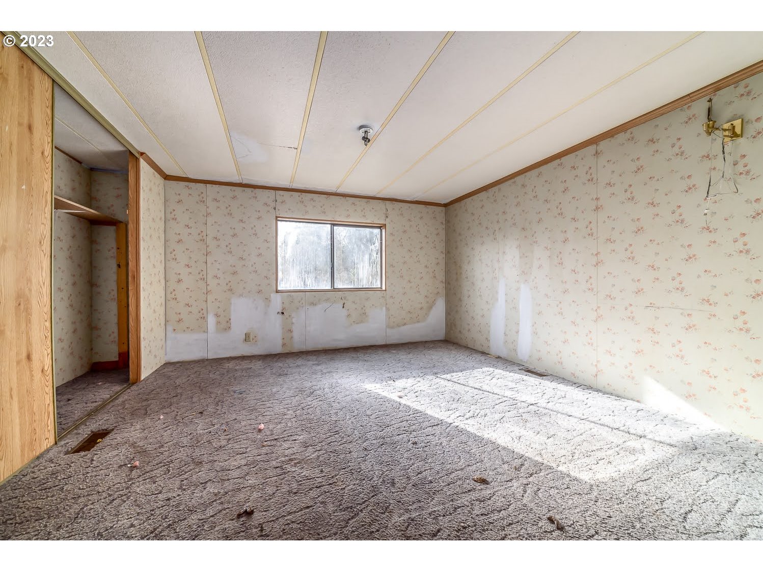 316 South 52nd Street Springfield, OR 97478 - Photo 11 of 24 Gallery Image 11