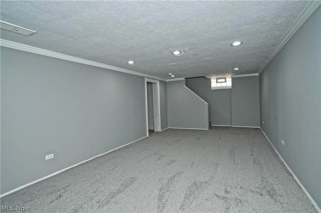 4034 Stilmore Road Cleveland, OH 44121 - Photo 22 of 26