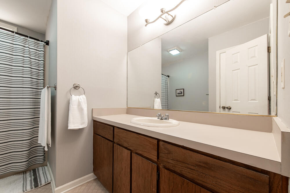 50 Bluff Pointe Way Aiken, SC 29803 - Photo 13 of 25 Bathroom 2!