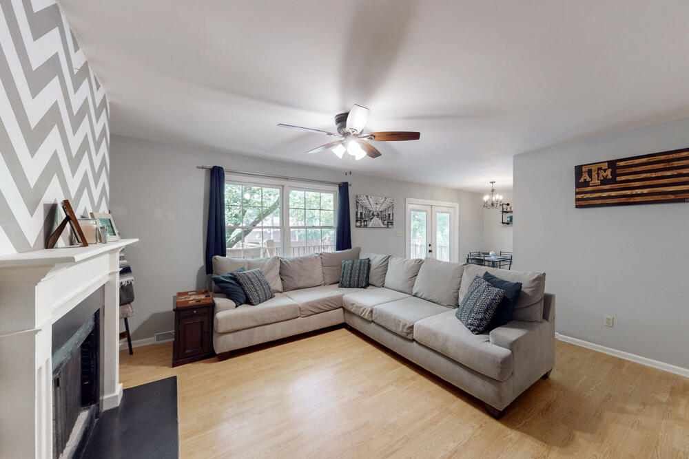 50 Bluff Pointe Way Aiken, SC 29803 - Photo 3 of 25 Living Room!