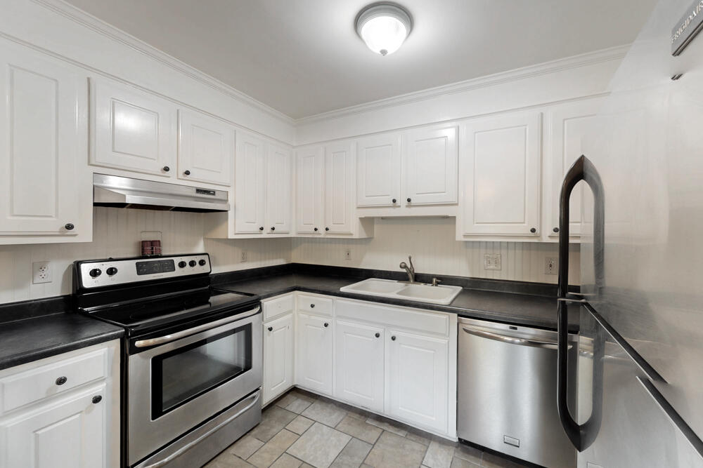 50 Bluff Pointe Way Aiken, SC 29803 - Photo 4 of 25 Kitchen!