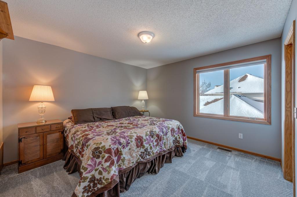 10792 Alberton Way Inver Grove Heights, MN 55077 - Photo 16 of 25 Gallery Image 16