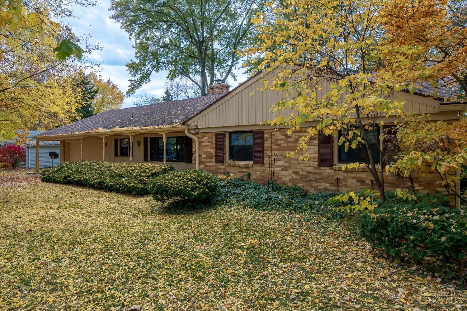 267 Monarch Road Centerville, OH 45458 - Photo 3 of 36