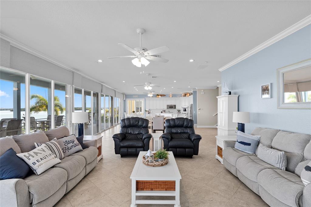 557 Johns Pass Avenue Madeira Beach, FL 33708 - Photo 11 of 49