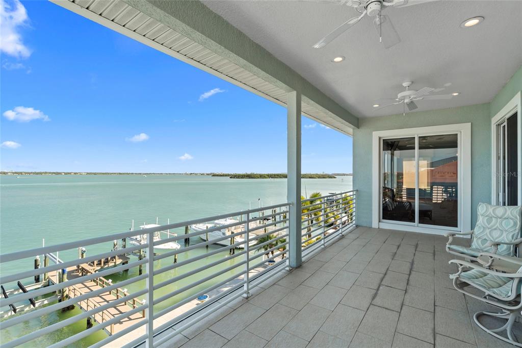 557 Johns Pass Avenue Madeira Beach, FL 33708 - Photo 25 of 49