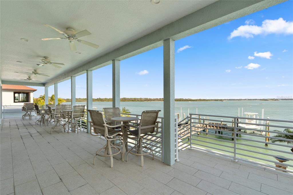 557 Johns Pass Avenue Madeira Beach, FL 33708 - Photo 26 of 49