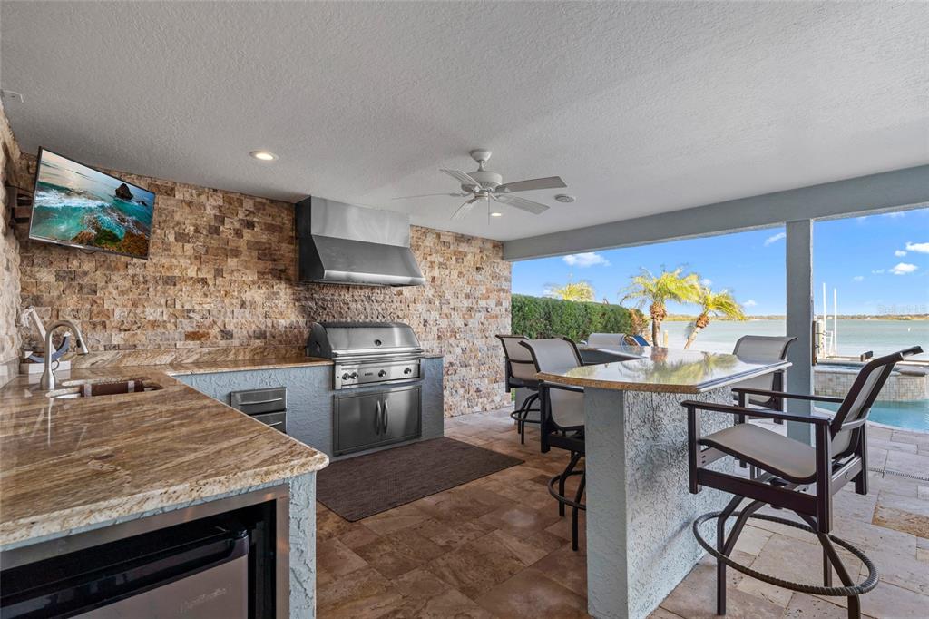 557 Johns Pass Avenue Madeira Beach, FL 33708 - Photo 28 of 49