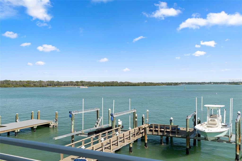 557 Johns Pass Avenue Madeira Beach, FL 33708 - Photo 41 of 49