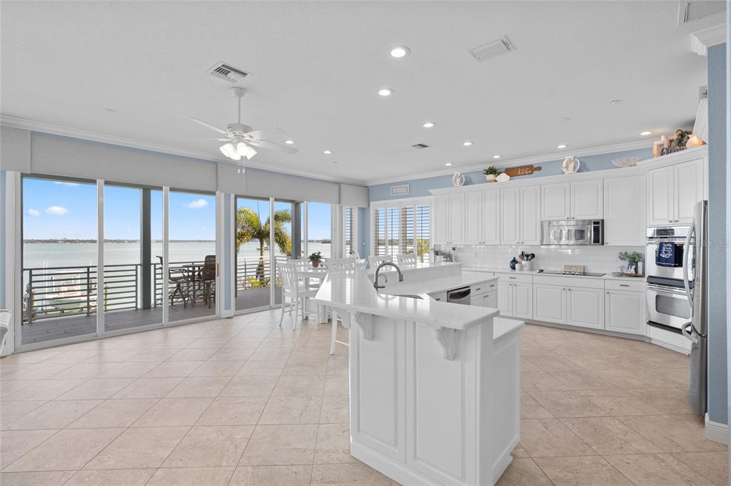 557 Johns Pass Avenue Madeira Beach, FL 33708 - Photo 6 of 49