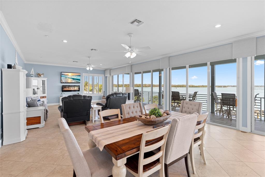 557 Johns Pass Avenue Madeira Beach, FL 33708 - Photo 10 of 49