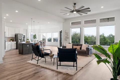 $895,000 | 312 Starfire Drive, Dripping Springs, TX 78620