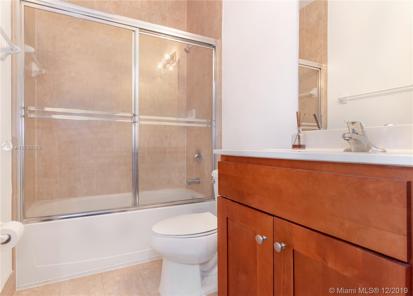 9770 Northwest 10th Street Miami, FL 33172 - Photo 15 of 17