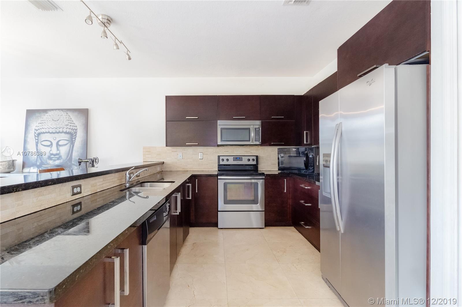 9770 Northwest 10th Street Miami, FL 33172 - Photo 8 of 17