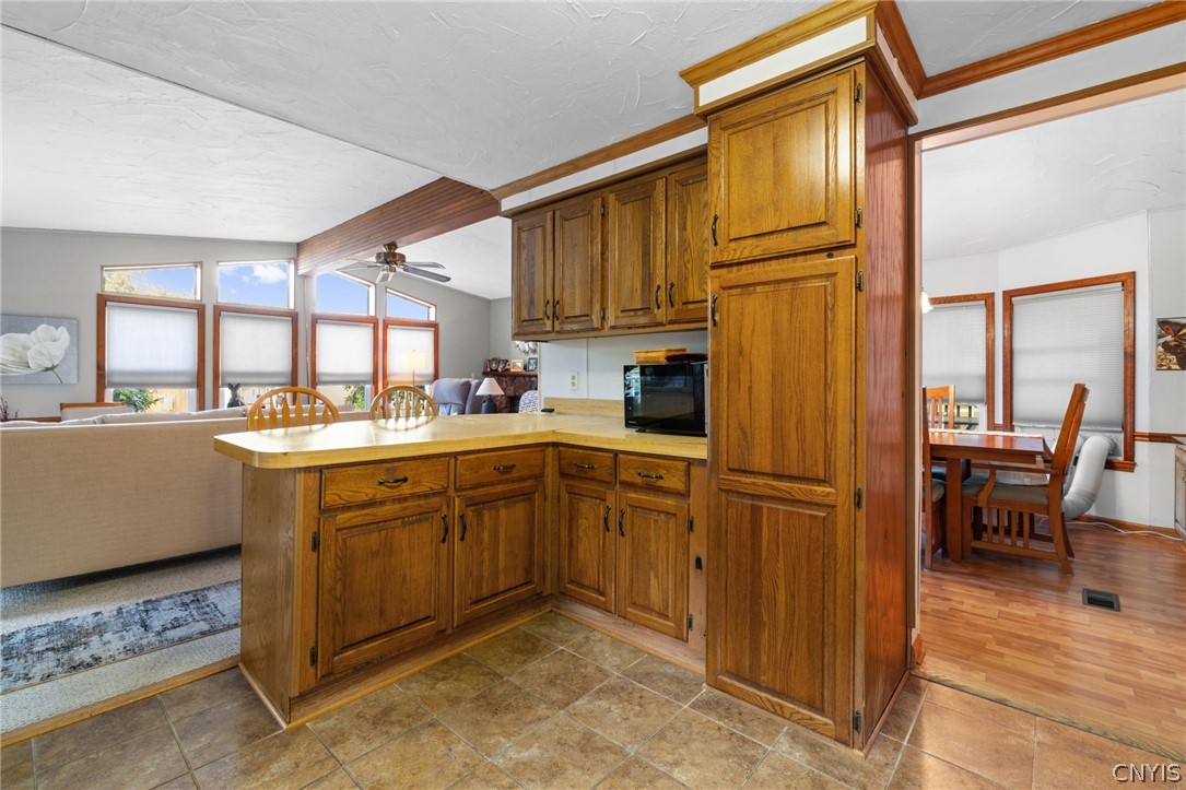 2177 Canal Road Camillus, NY 13112 - Photo 32 of 50