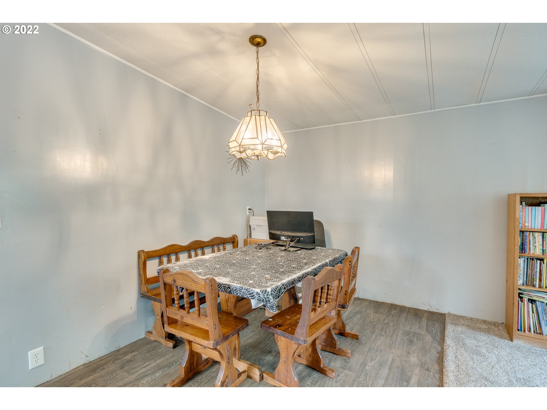 32882 Dan Cupp Road St. Helens, OR 97051 - Photo 6 of 31 Dining Area