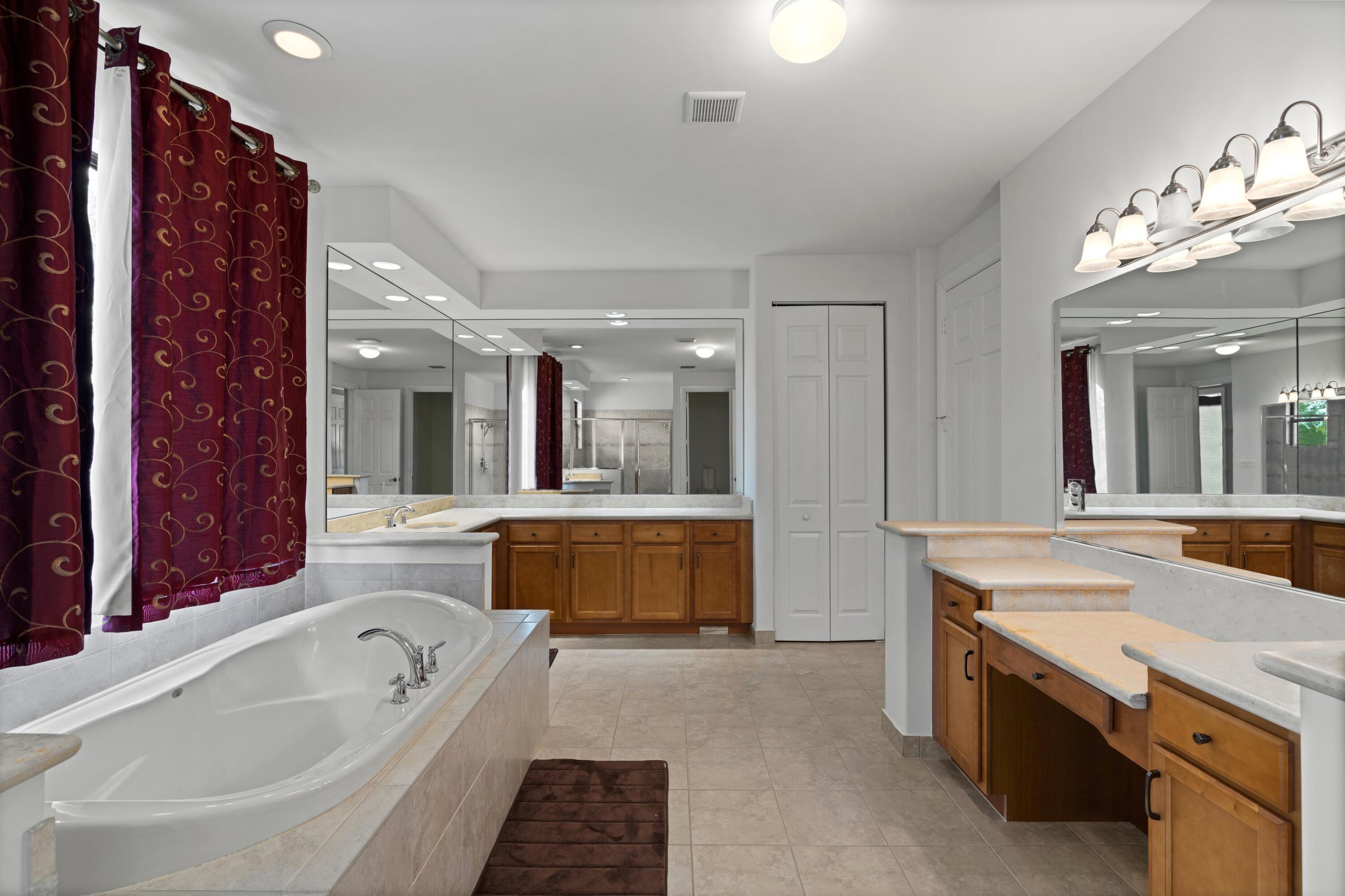 9932 Equus Circle Boynton Beach, FL 33472 - Photo 17 of 26 DSC07285.jpg-SMALL