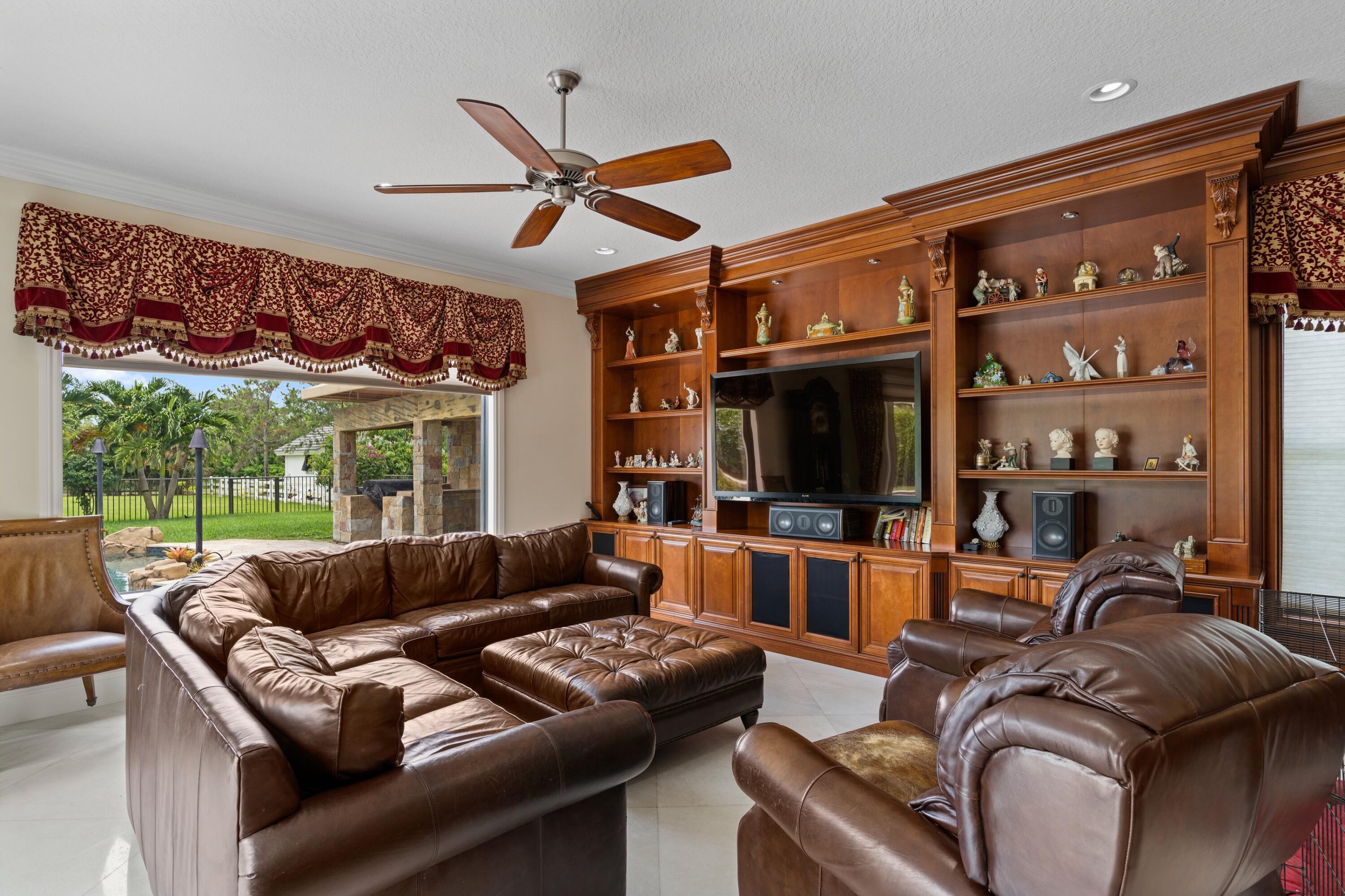 9932 Equus Circle Boynton Beach, FL 33472 - Photo 22 of 26 DSC07345.jpg-SMALL