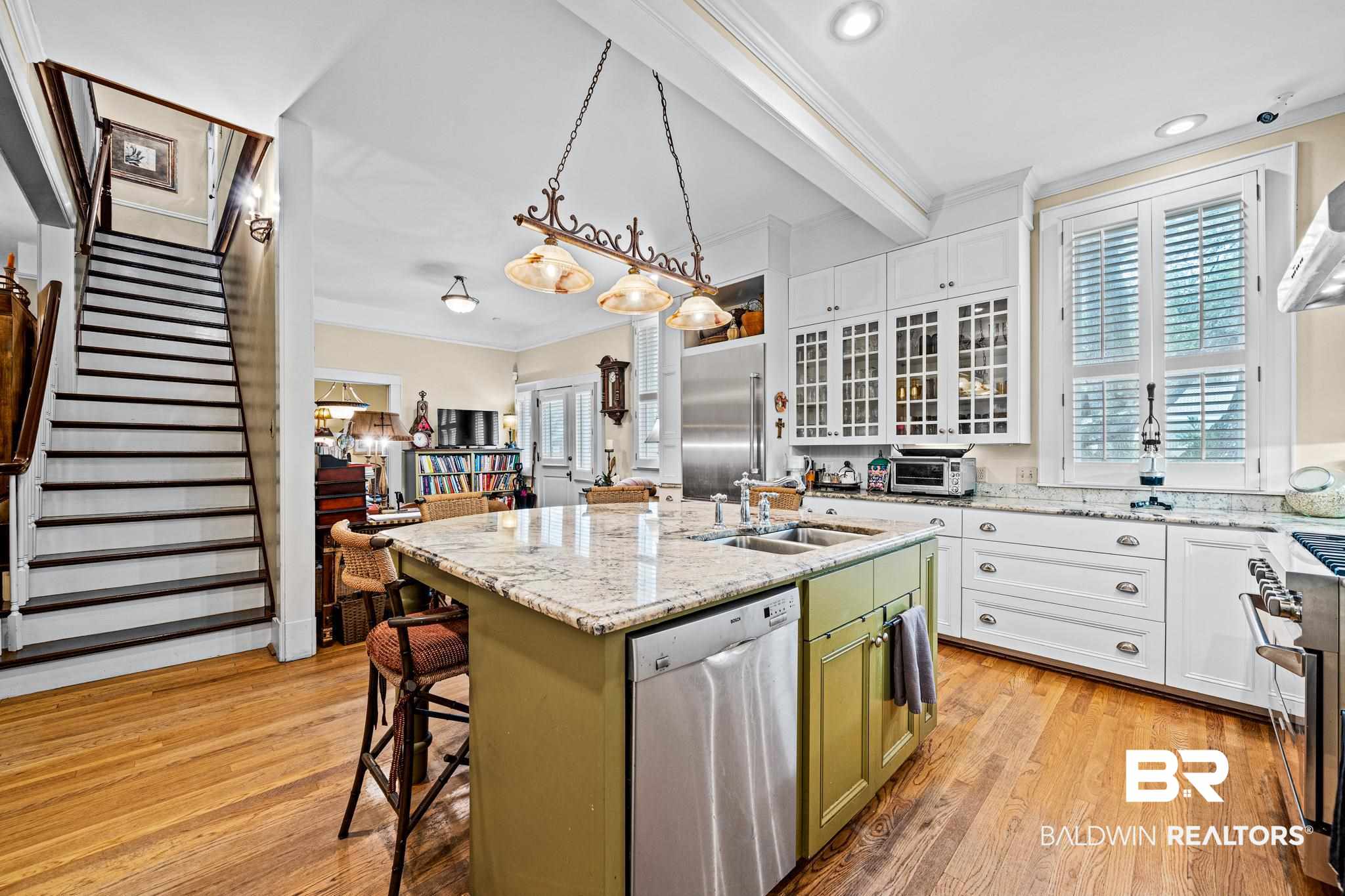 201 South Georgia Avenue Mobile, AL 36604 - Photo 19 of 47