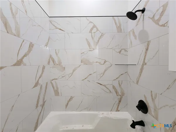 $379,000 | 813 Eagle Cross Cove, Salado, TX 76571