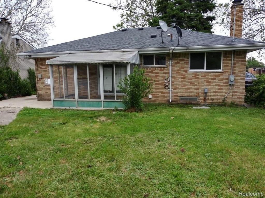 1606 Kenwood Street Inkster, MI 48141 - Photo 4 of 24