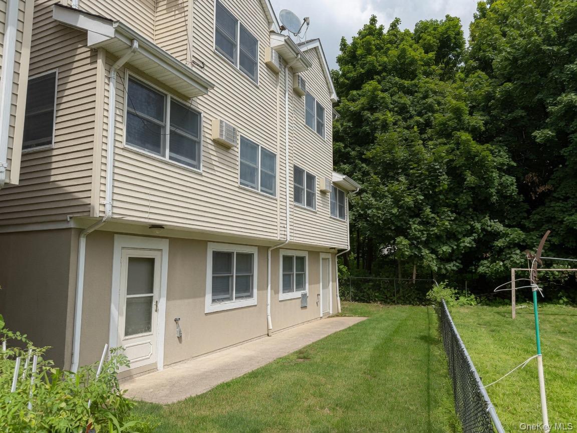 3 Prospect Gardens, Unit 3 Spring Valley, NY 10977 - Photo 3 of 13 Gallery Image 3