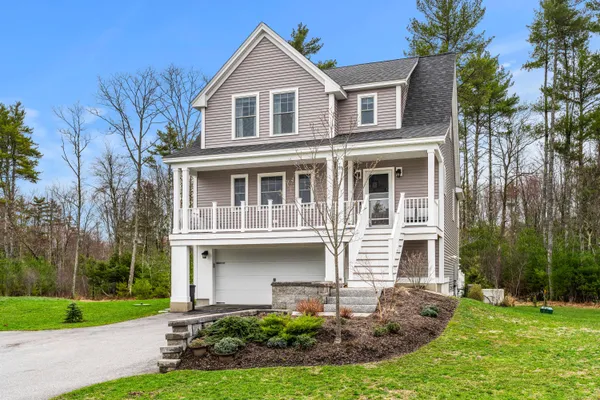 $689,000 | 50 Huntington Way, Kittery, ME 03904