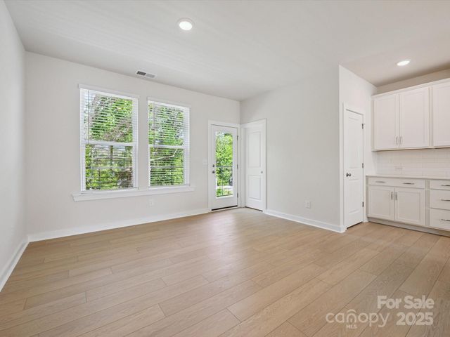 $439,488 | 1425 Lithium Lane, Charlotte, NC 28211