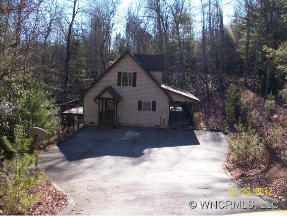 553 Thunder Road Brevard, NC 28712 - Photo 1 of 22 Gallery Image 1