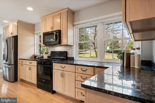 $1,589,000 | 1429 Ironwood Drive, McLean, VA 22101