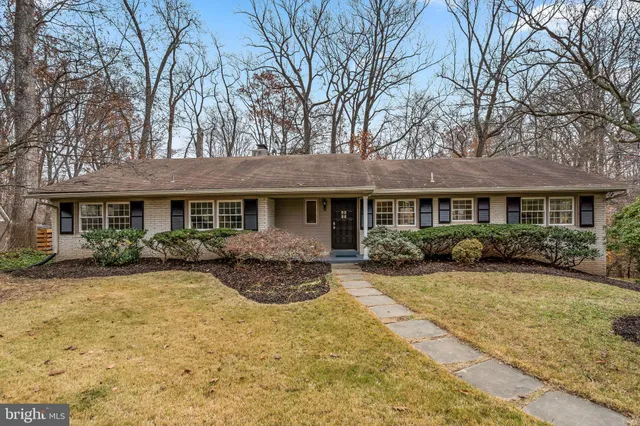 $1,589,000 | 1429 Ironwood Drive, McLean, VA 22101