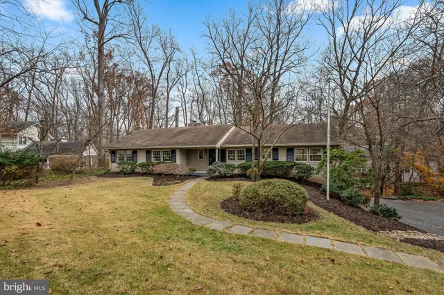 $1,589,000 | 1429 Ironwood Drive, McLean, VA 22101