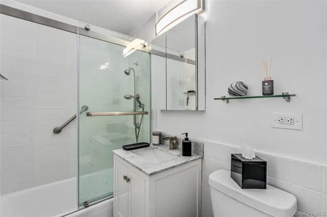 $389,000 | 18-15 215th Street, Unit 14B | Bay Terrace