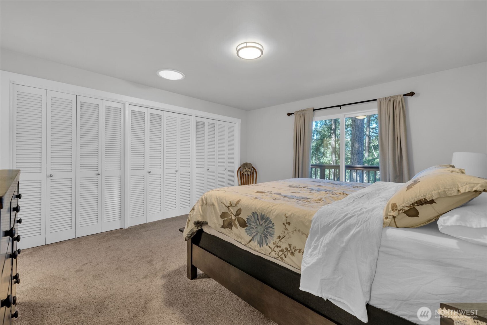 2447 Rocky Point Road Northwest Bremerton, WA 98312 - Photo 12 of 39 Gallery Image 12
