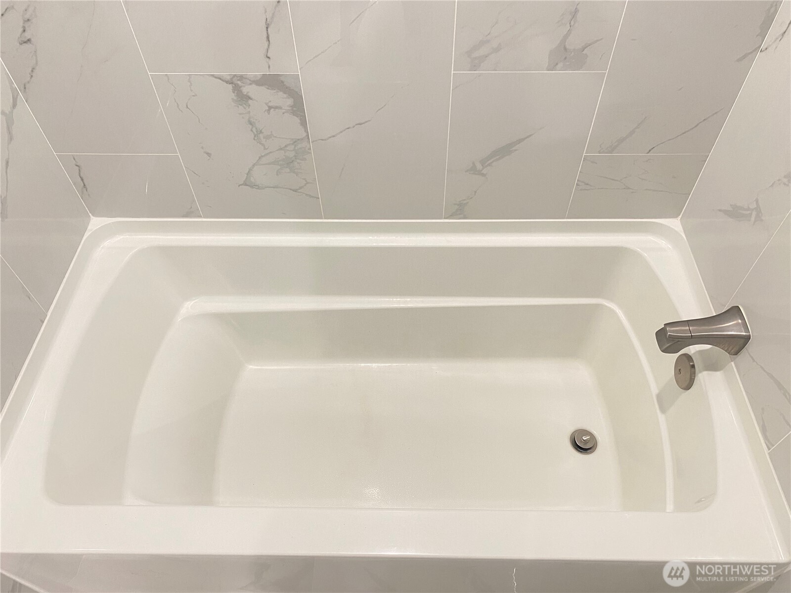 2447 Rocky Point Road Northwest Bremerton, WA 98312 - Photo 19 of 35