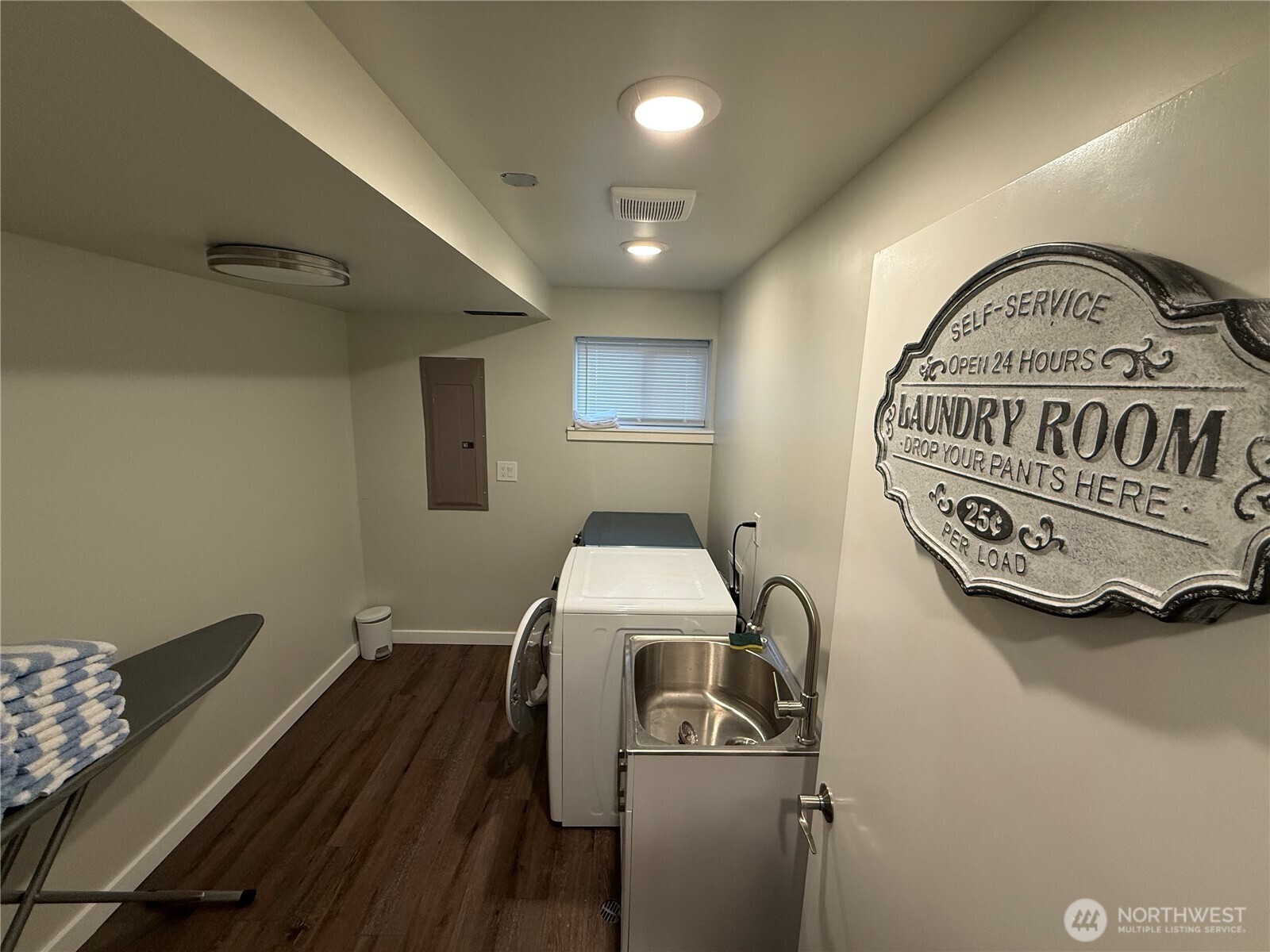 2447 Rocky Point Road Northwest Bremerton, WA 98312 - Photo 27 of 35