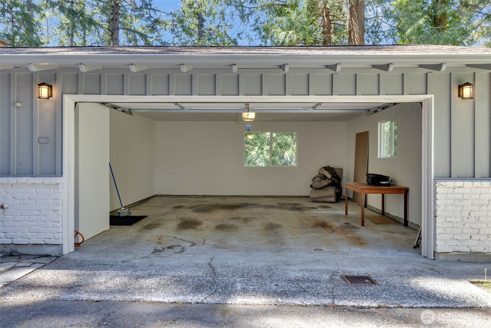 2447 Rocky Point Road Northwest Bremerton, WA 98312 - Photo 28 of 39 Gallery Image 28